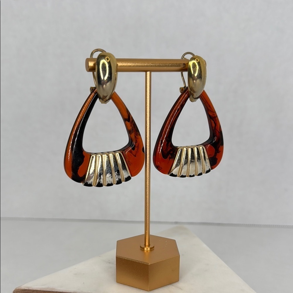 Vintage Estate Gold and Tortoiseshell Clip Post Teardrop Earrings lot E19